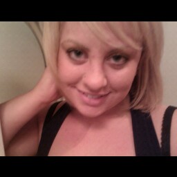 Kristie Thomas Photo 30
