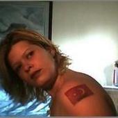 Laura Short Photo 34