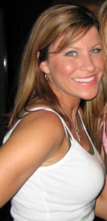 Jennifer Scheer Photo 4