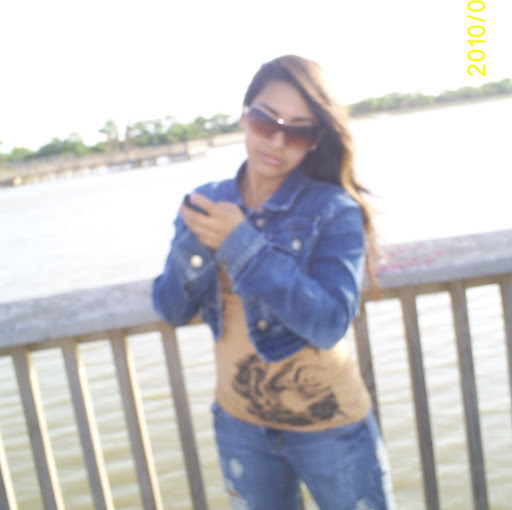 Jessica Garibay Photo 7