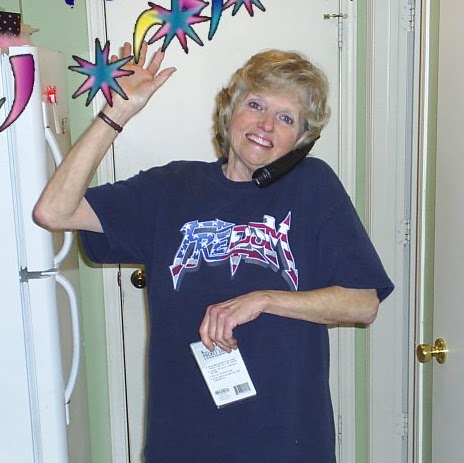 Kristine Scott Photo 35