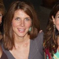 Julia Mcarthur Photo 16