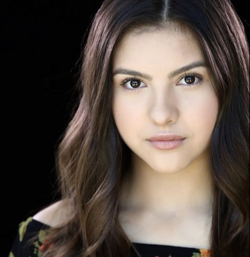 Sara Rowe Photo 20