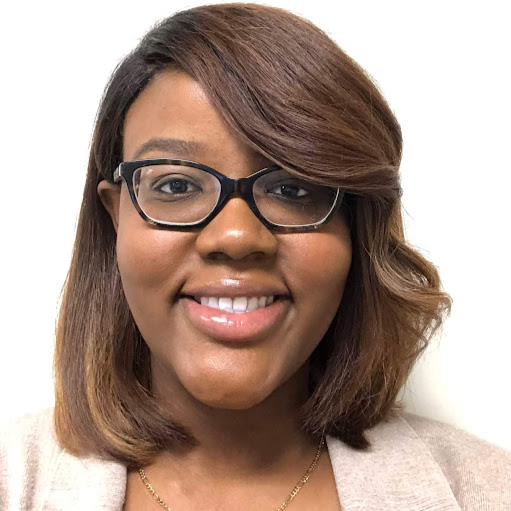 Stephanie Tucker Photo 28