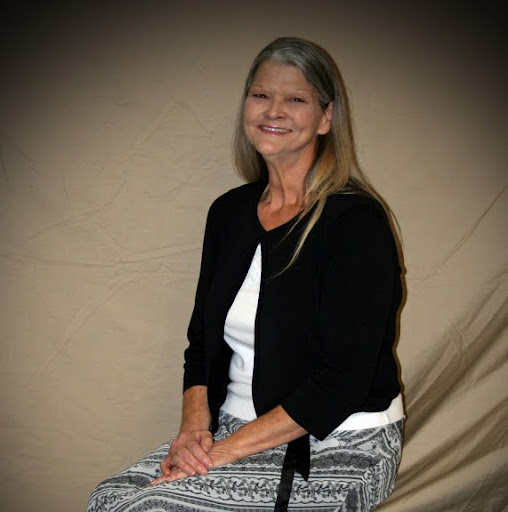 Diane Little Photo 22