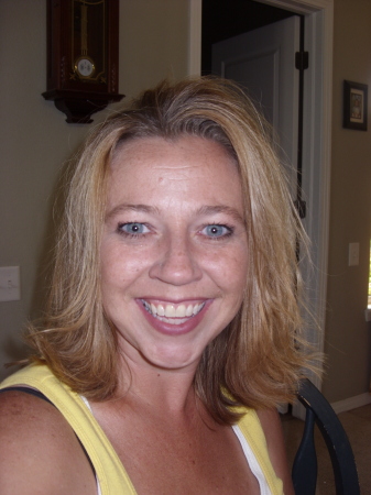 Cindy Bishop Photo 14
