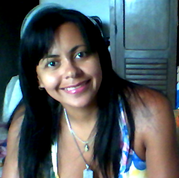Luz Santos Photo 25