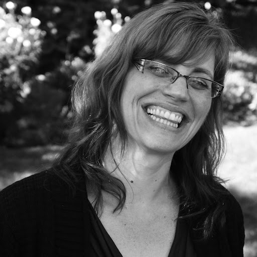Julie Anderson Photo 60