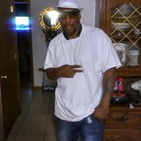 Dwayne Dennis Photo 22