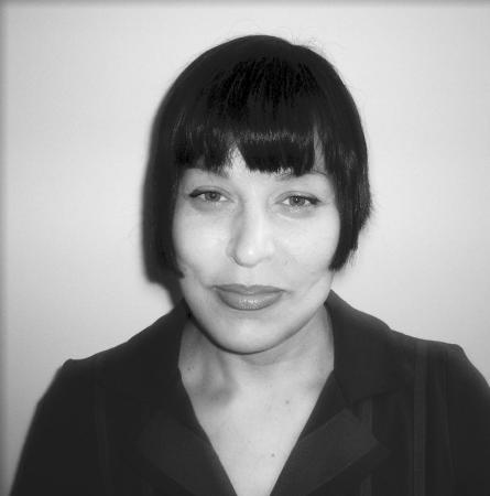 Deborah Singleton Photo 9