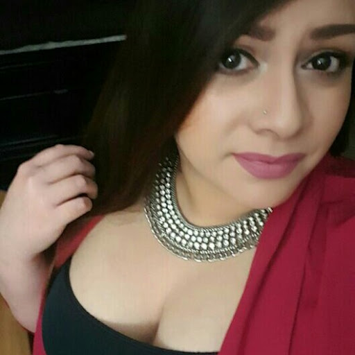 Anna Rodriguez Photo 42