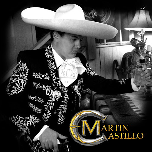 Martin Castillo Photo 23