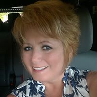 Penny Reeves Photo 16