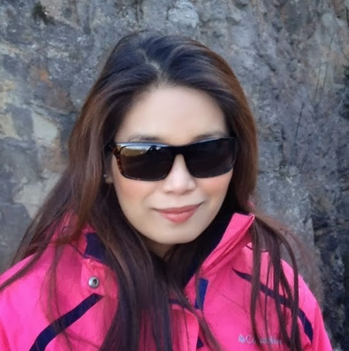 Elsa Velasco Photo 12