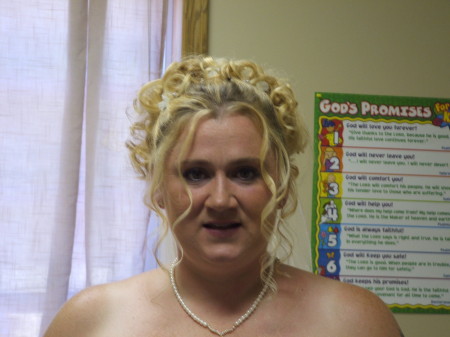 Jennifer Jewell Photo 37