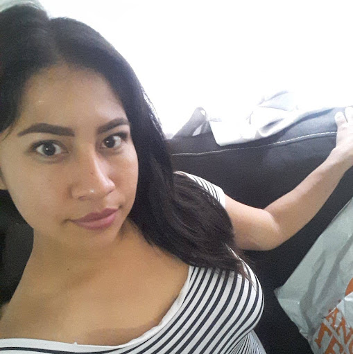 Guadalupe Robles Photo 39