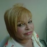 Elizabeth Padilla Photo 20