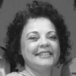 Gloria Carvalho Photo 25