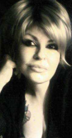 Kathleen Lyons Photo 30