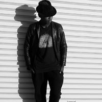 Dennis Miles Photo 18