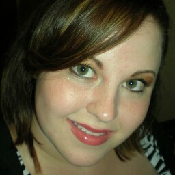 Heather Guthrie Photo 33