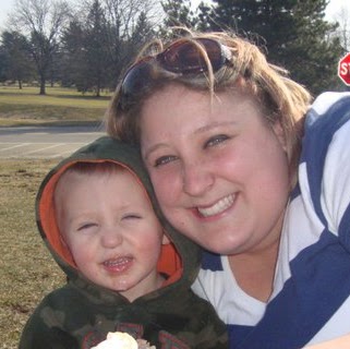Lindsey Stone Photo 33