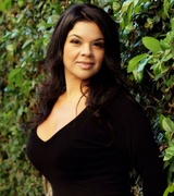 Cynthia Rodriguez Photo 8