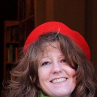 Julia Holland Photo 27