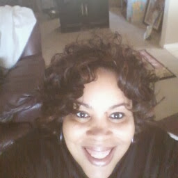Michelle Lewis Photo 37