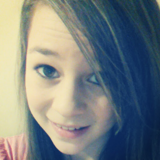 Lindsey Welch Photo 7