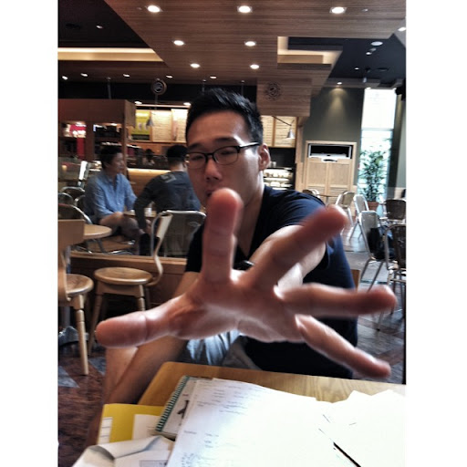 Kenneth Yang Photo 24
