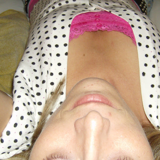 Emily Cain Photo 33