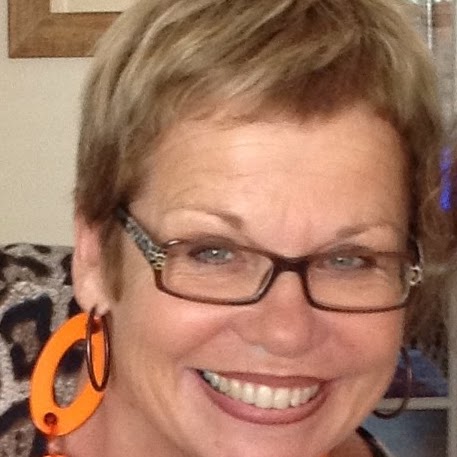 Lynn Hutchison Photo 15