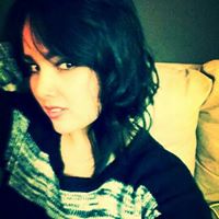 Lisa Dinh Photo 13
