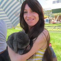 Stephanie Campbell Photo 18