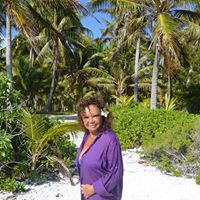 Martha Fischer Photo 26