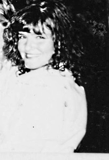 Amy Winters Photo 10