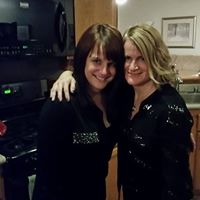 Debbie Hendricks Photo 32