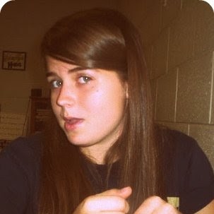 Sarah Maxwell Photo 4