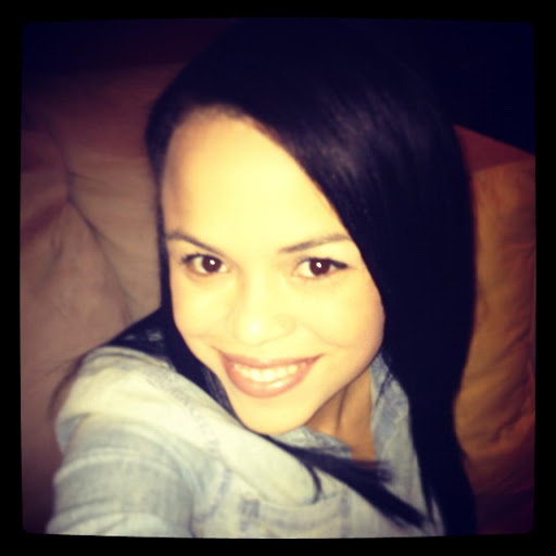 Carolina Castaneda Photo 12