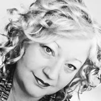 Kathy Webster Photo 12