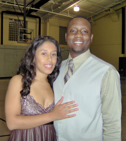 Adrienne Thompson Photo 32