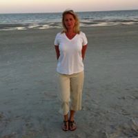 Debbie Minor Photo 19