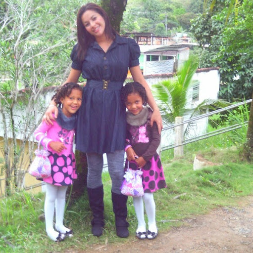 Elisabeth Monteiro Photo 7