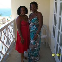 Jacqueline Leach Photo 25
