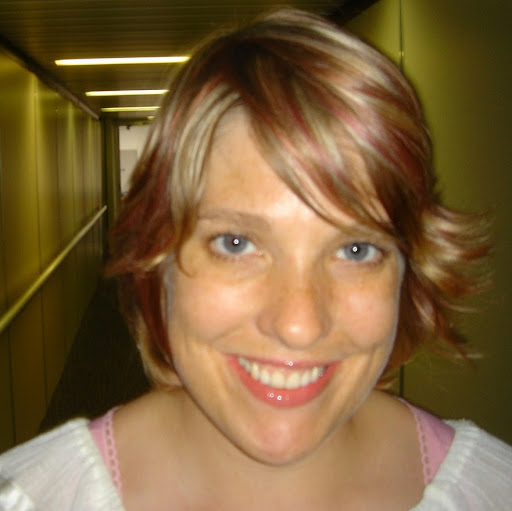Amanda Sinclair Photo 33