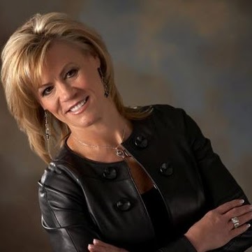 Vickie Newman Photo 27