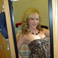 Cynthia Lucas Photo 20