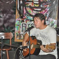 Cristian Flores Photo 30
