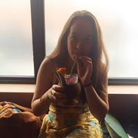 Julia Farrar Photo 10